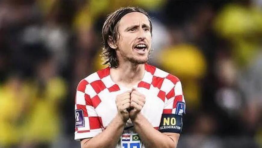 替补球员凯恩梅开三度 拜仁5‑0血洗斯图加特