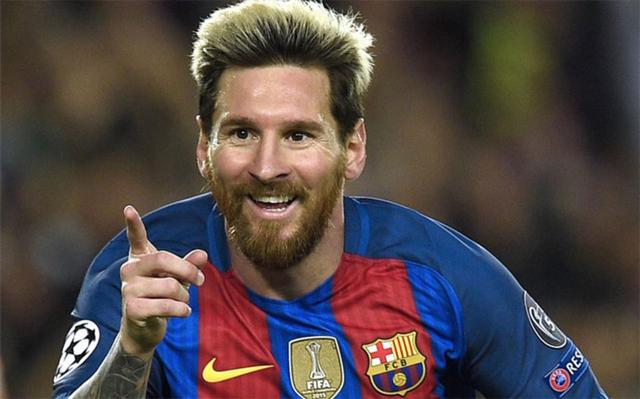 马约拉尔：被西班牙征召是我的目标；本泽马总会鼓励我